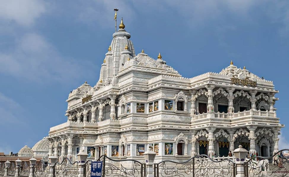 Mind-Blowing Spots You Don’t Want To Miss On Your Uttar Pradesh Tour