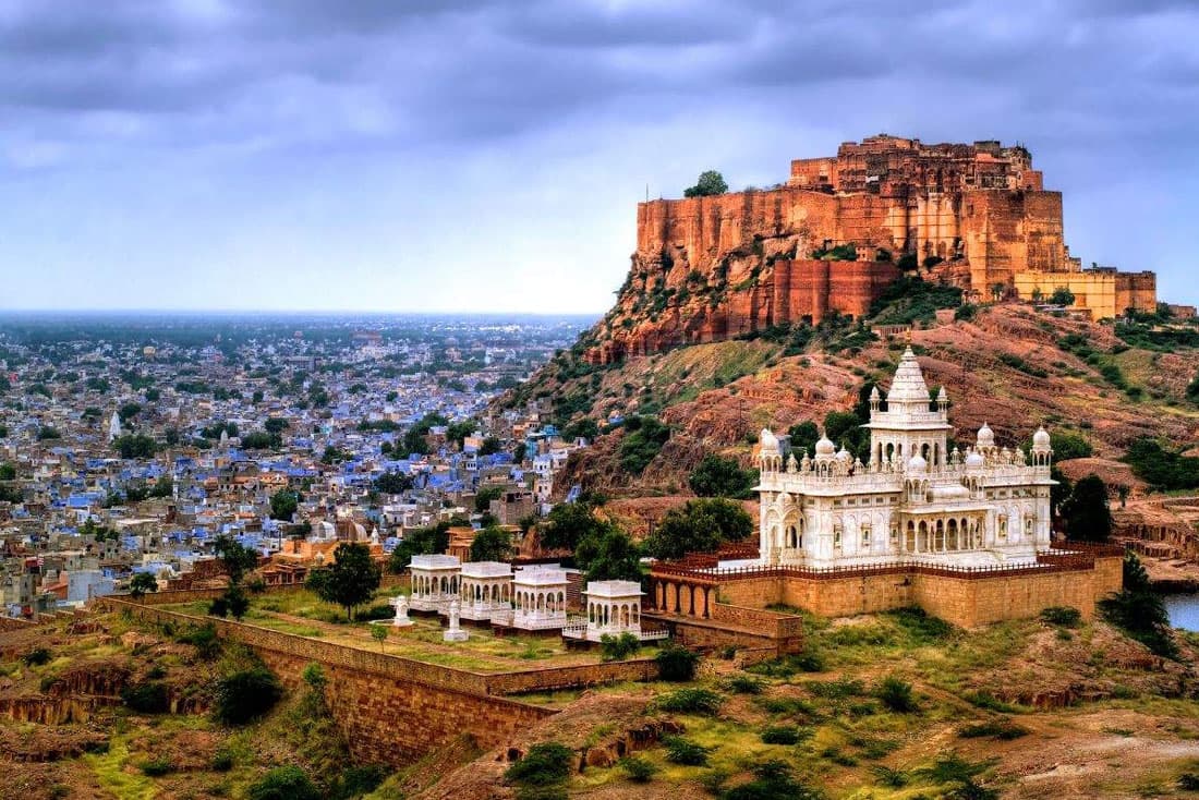 Jaipur vs Jodhpur: Which City Should You Visit First on Your Rajasthan Trip?