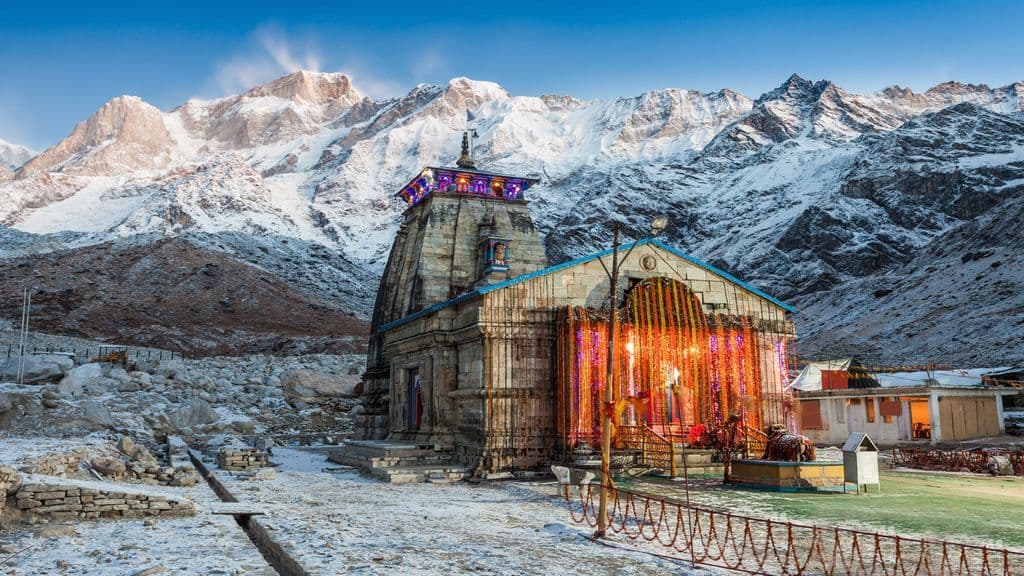 Trek vs Helicopter: Best for Kedarnath & Char Dham Yatra?