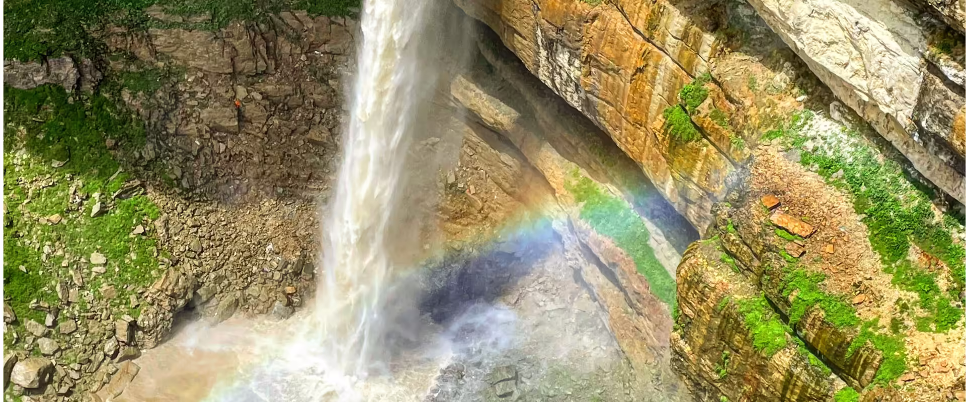 Meghalaya Romance – Honeymoon Escape image 8
