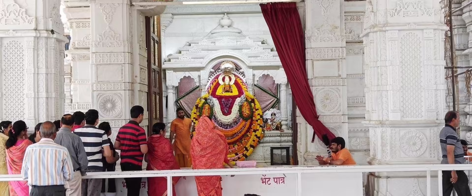 Khatushyam Ji Darshan image 4