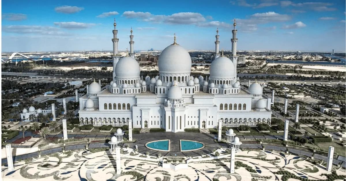 Abu Dhabi Offers Free UAE Entry Visa to Eligible Indian Travellers: Check Who Can Apply
