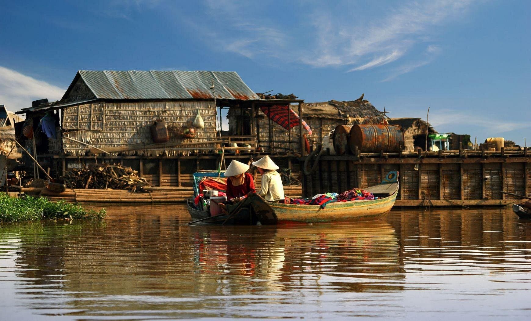 World’s Most Amazing Floating Villages You Can Actually Visit
