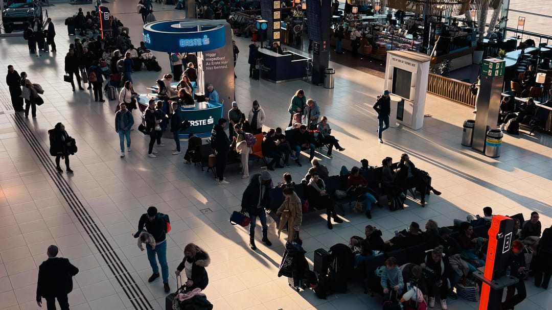 Indian travellers at Vietnam airport immigration desk for Phu Quoc visa advisory