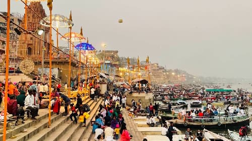 Varanasi’s Transformation: Cleaner Ghats, Tourism Surge and Local Impact