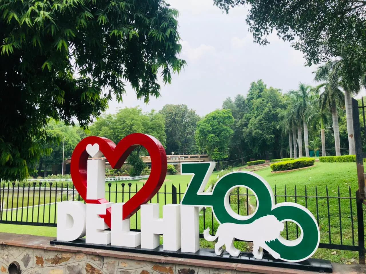 Delhi Zoo Reopens: Fast Entry, Big Crowds, Clean Rules