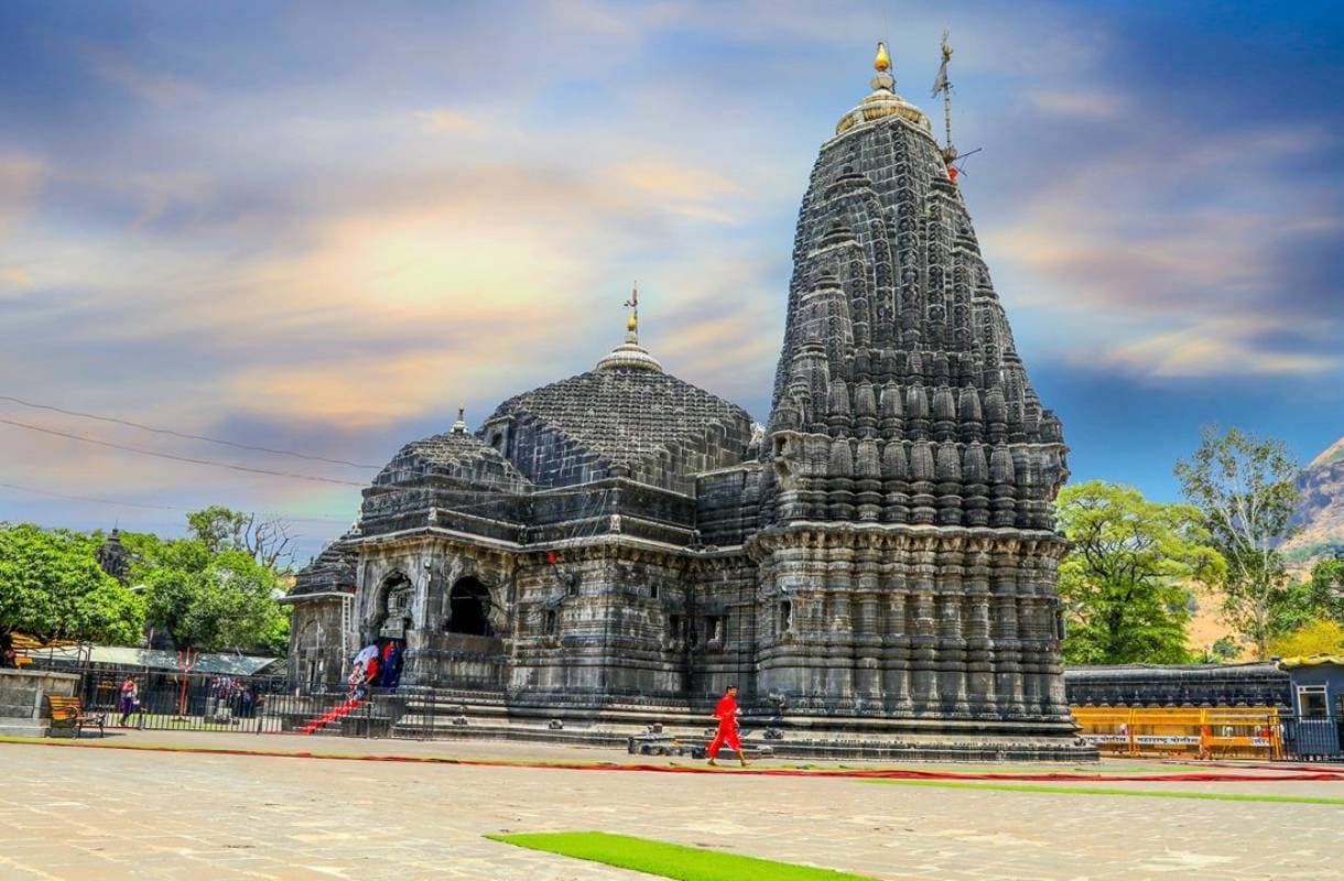 Shirdi + Trimbakeshwar / Nashik Pilgrim Circuit