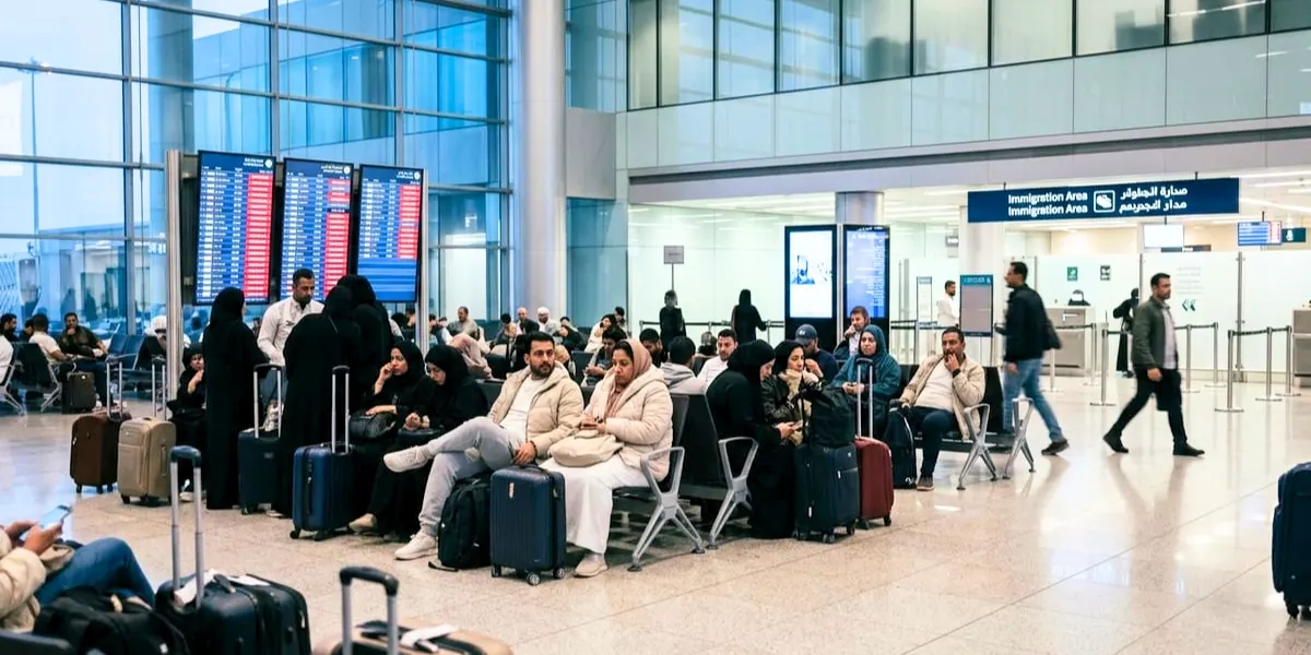 Saudi Eases Exit for Tourists With Expired Visas Amid Crisis
