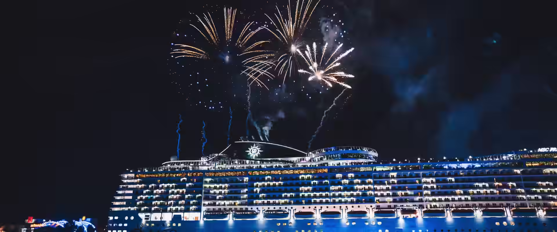 UAE Desert + Luxury Cruise Combo image 3