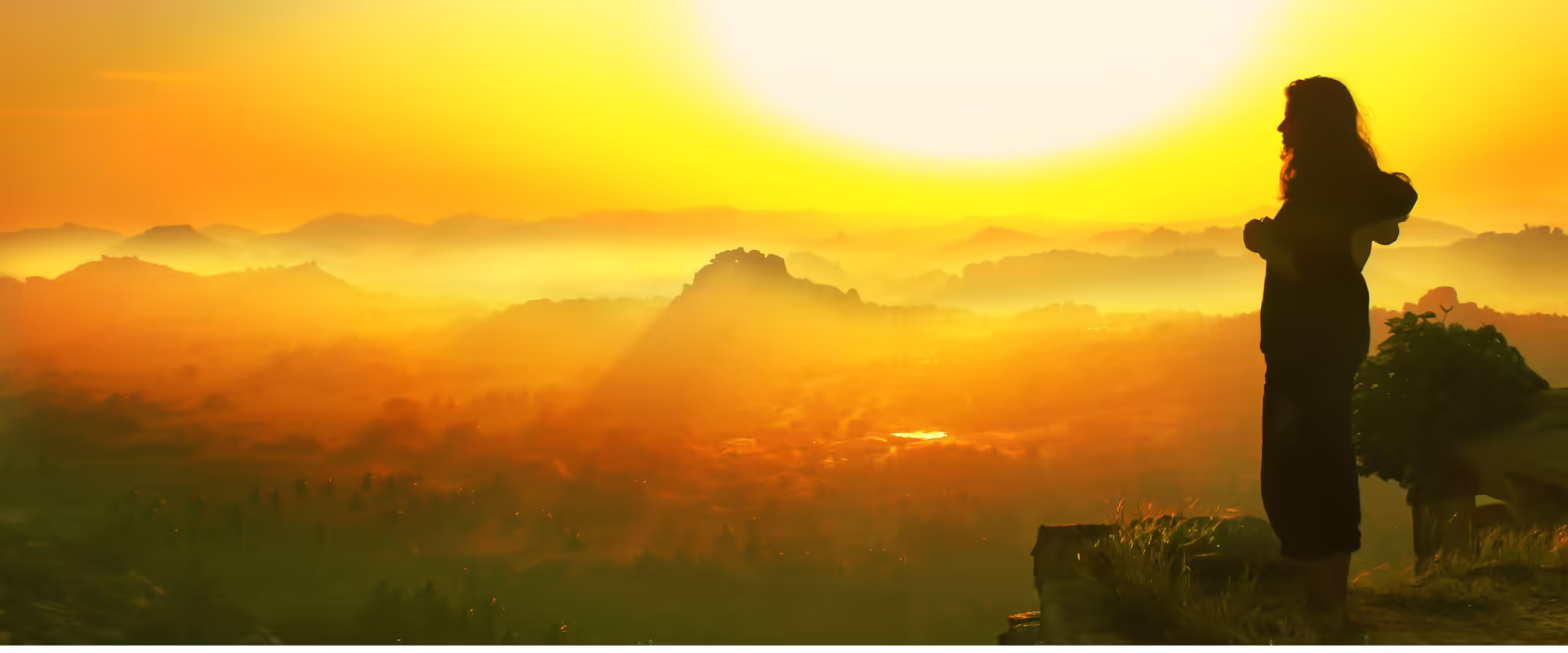Romantic Hills Escape: Munnar, Kerala Honeymoon image 4
