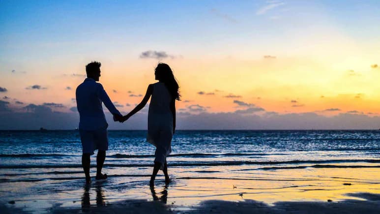 Couples Flock to Puducherry & Varkala for Valentine’s