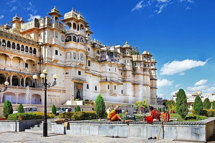 Udaipur + Mount Abu Combo
